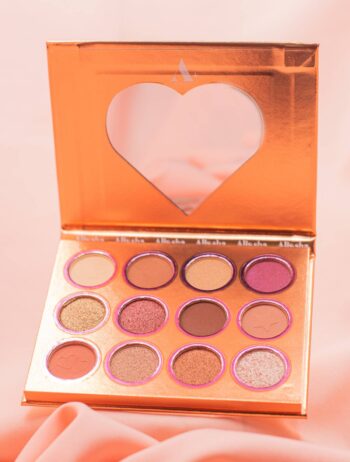 Paleta de Sombras Sassy Love 16 Tonos Nude Alissha